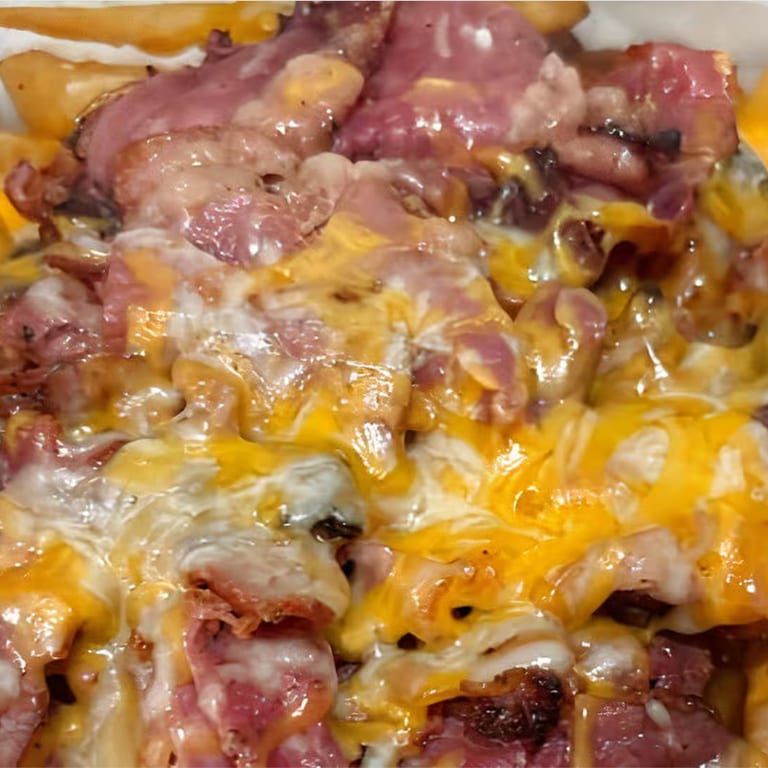 Delicious Fries: A Must-Try Side at Our Restaurant
